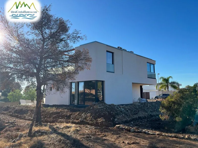 Chalet en La Nucía - 4