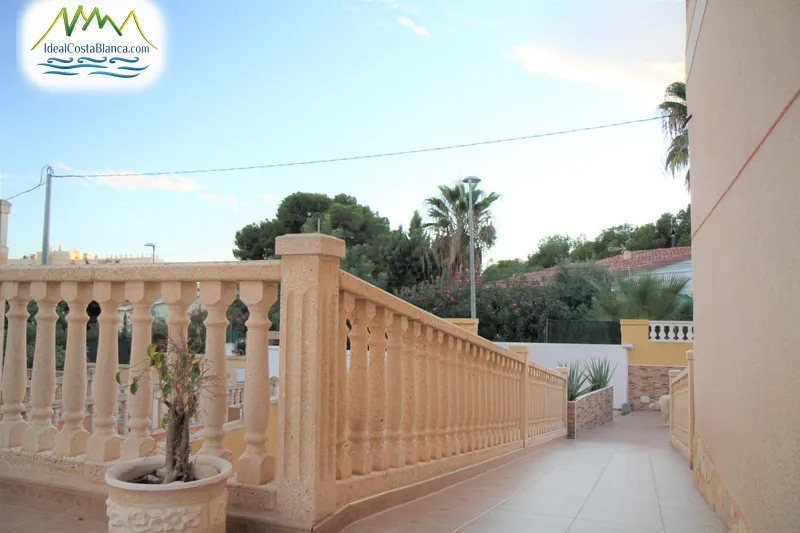 Adosado en Benidorm - 2