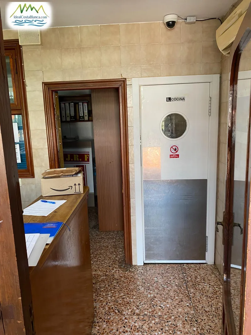 Local Comercial en l'Alfas del Pi - 8