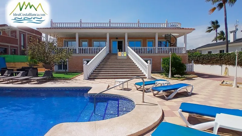 Chalet en l'Alfas del Pi - 1