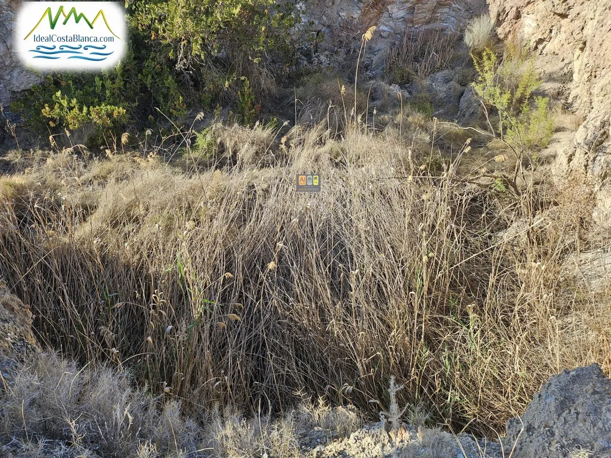 Parcela en La Nucía - Main