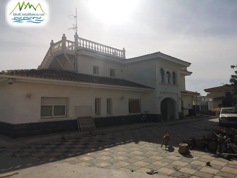 Chalet en La Nucía - 4