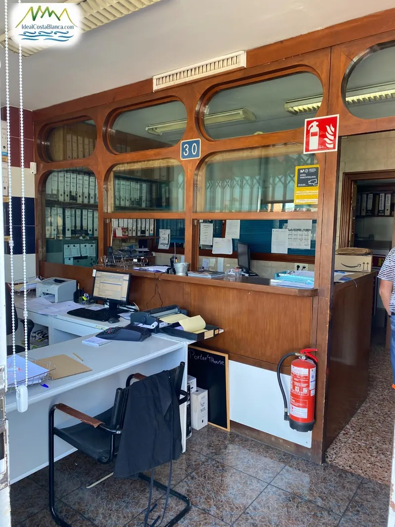 Local Comercial en l'Alfas del Pi - 4