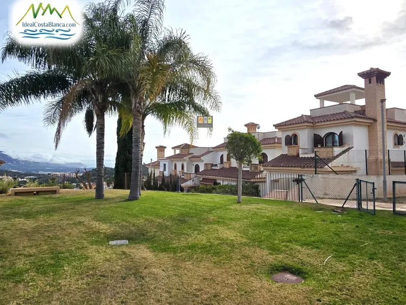 Adosado en Polop - 2