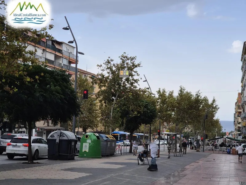 Local Comercial en Benidorm - 1