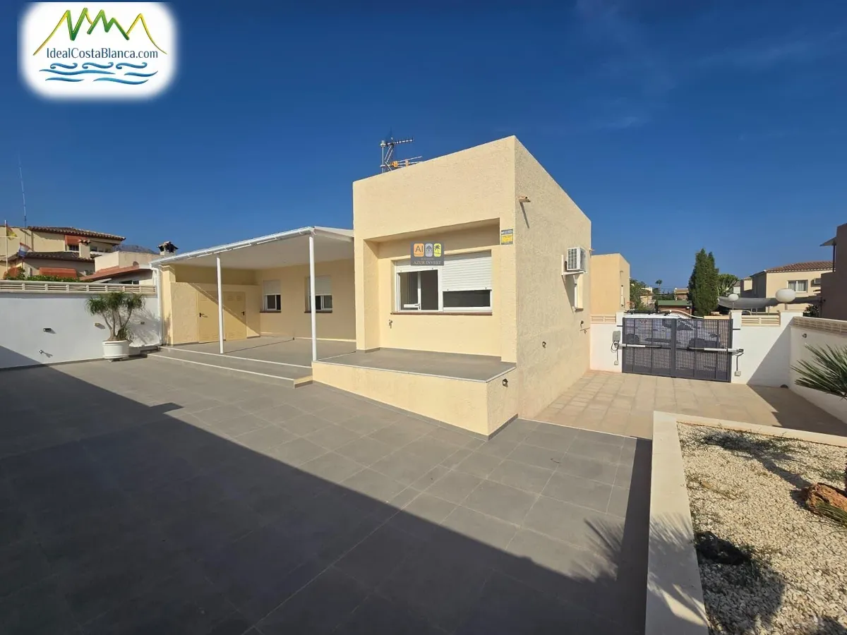 Adosado en La Nucía - Main