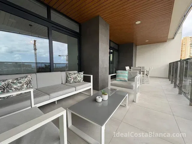 Piso en Venta – Sunset Wave, Benidorm | 3 Dormitorios, Terraza, Piscinas, Playa Poniente - 1