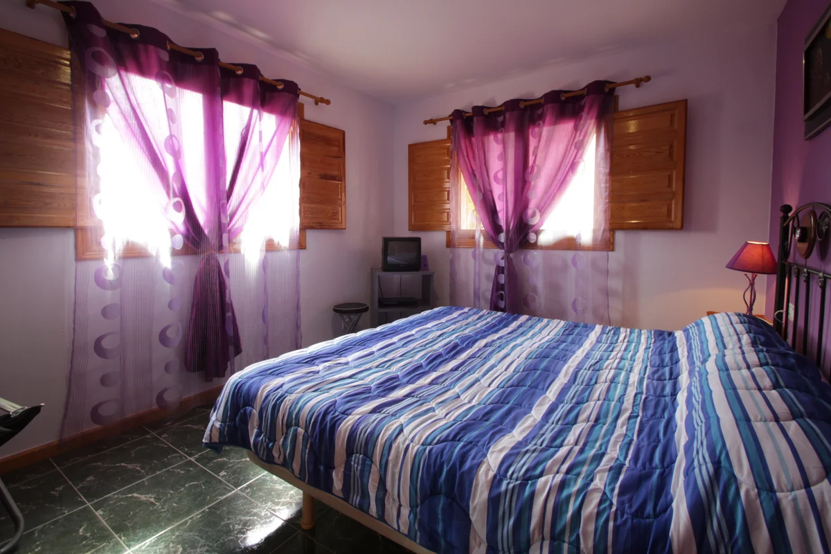 Chalet Con Piscina En Venta En Confrides - 23