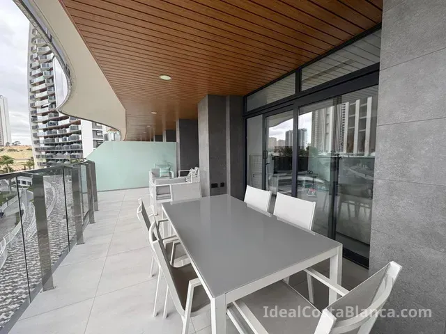 Piso en Venta – Sunset Wave, Benidorm | 3 Dormitorios, Terraza, Piscinas, Playa Poniente - 3