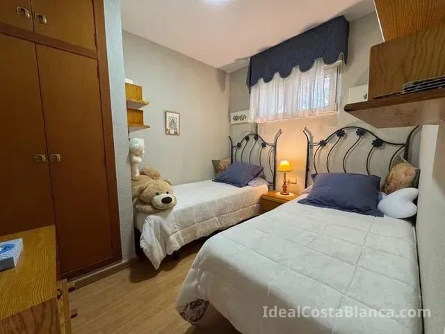 GRAN OPORTUNIDAD DE VIVIR FRENTE AL GOLF EN EL ALBIR - 5