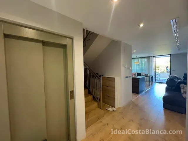 Chalet Adosado de Lujo en Venta – El Albir - 7