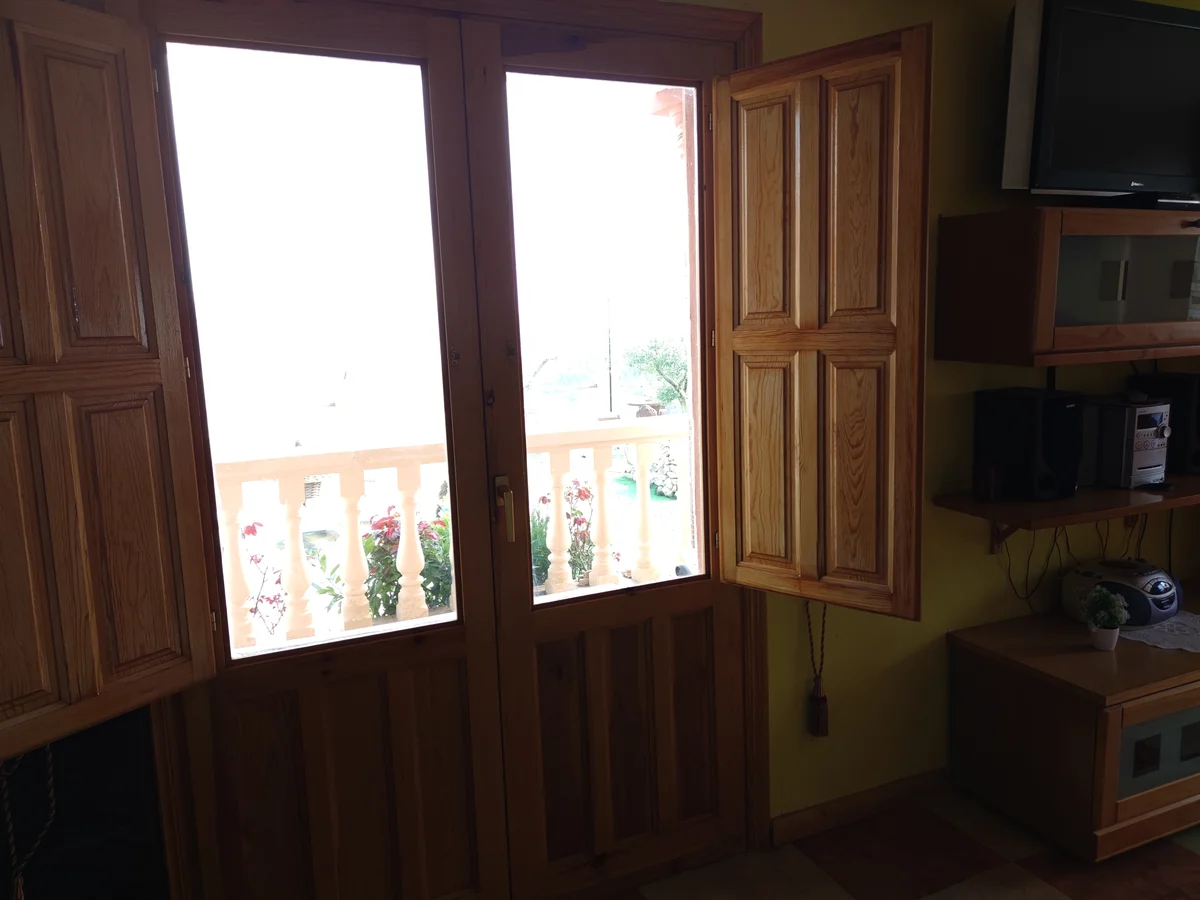 Chalet Con Piscina En Venta En Confrides - 52