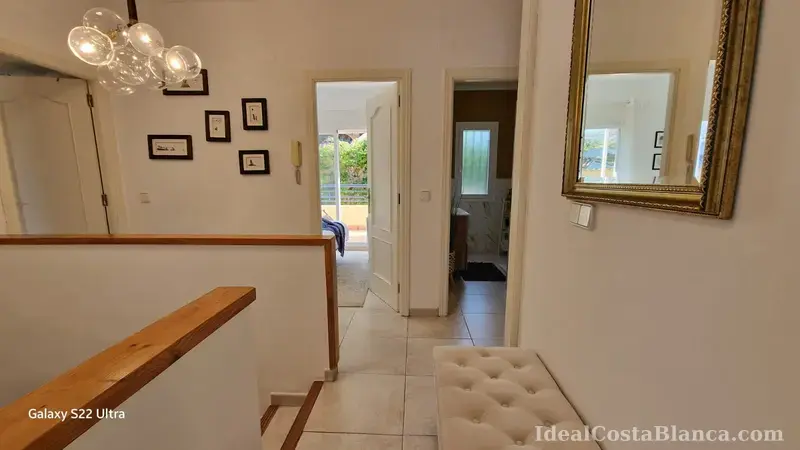 Chalet con piscina privada a la venta. - 26