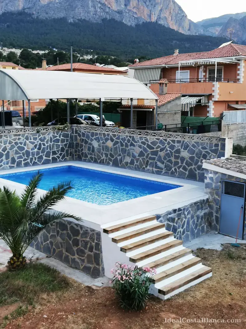 Se alquila chalet independiente - 1