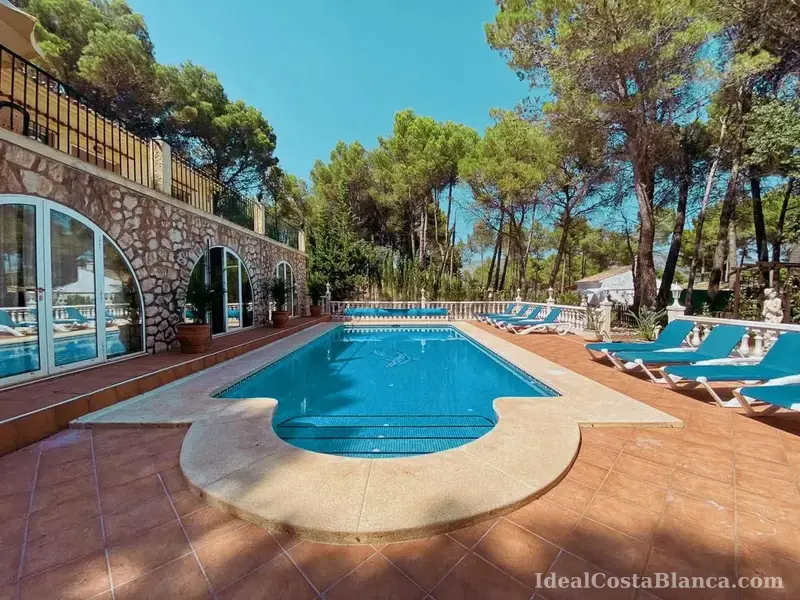 Chalet en el campo con Piscina privada - 4