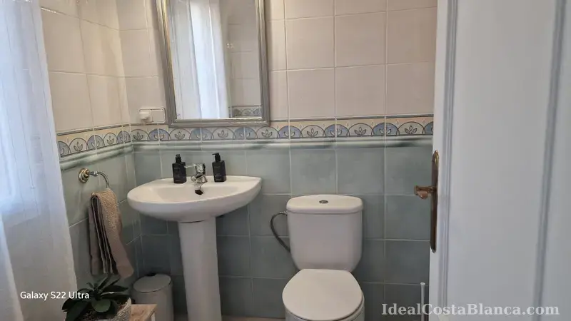Chalet con piscina privada a la venta. - 14