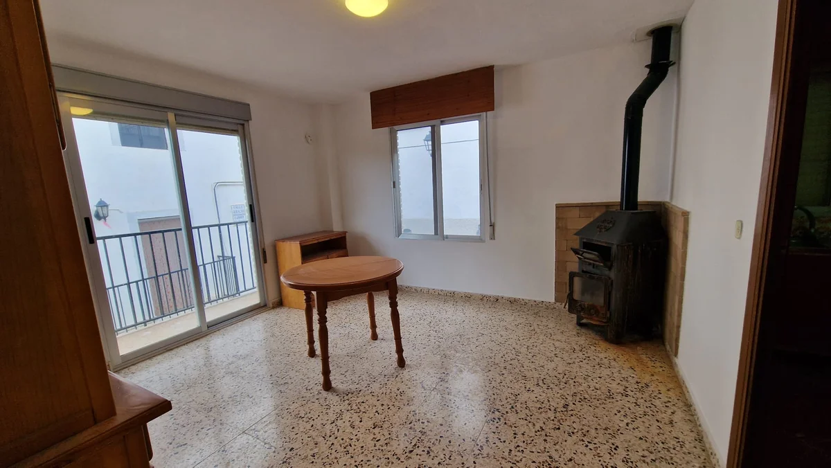 Casa de pueblo en Confrides. Alquiler Larga Temporada. - 7