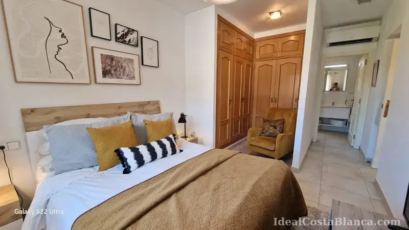 Chalet con piscina privada a la venta. - 44