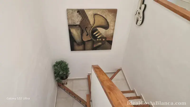 Chalet con piscina privada a la venta. - 25