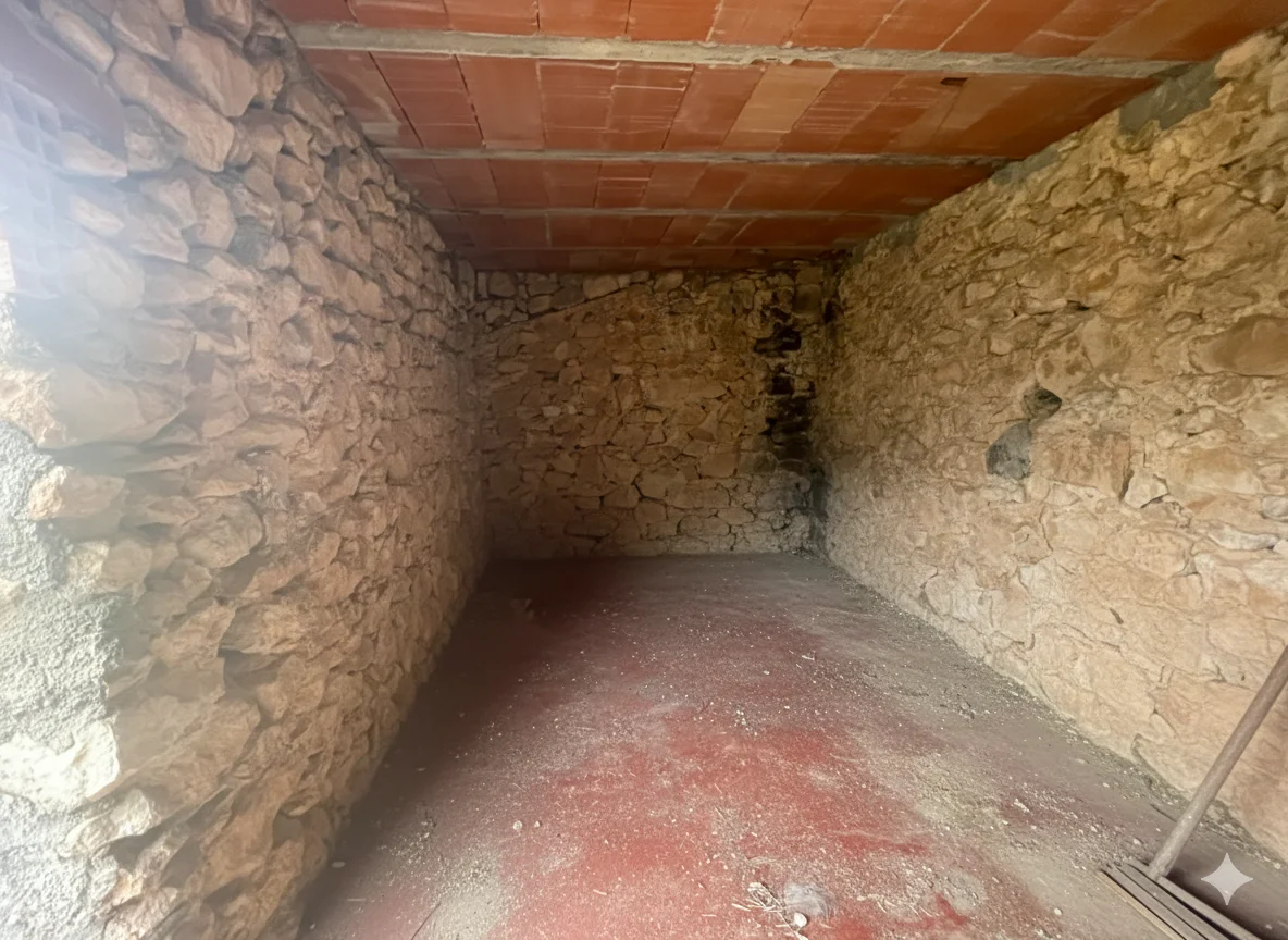 Casita de piedra en Confrides - 7