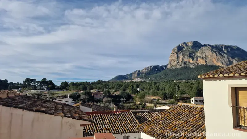 Casa de pueblo en Xirles/Polop - 1